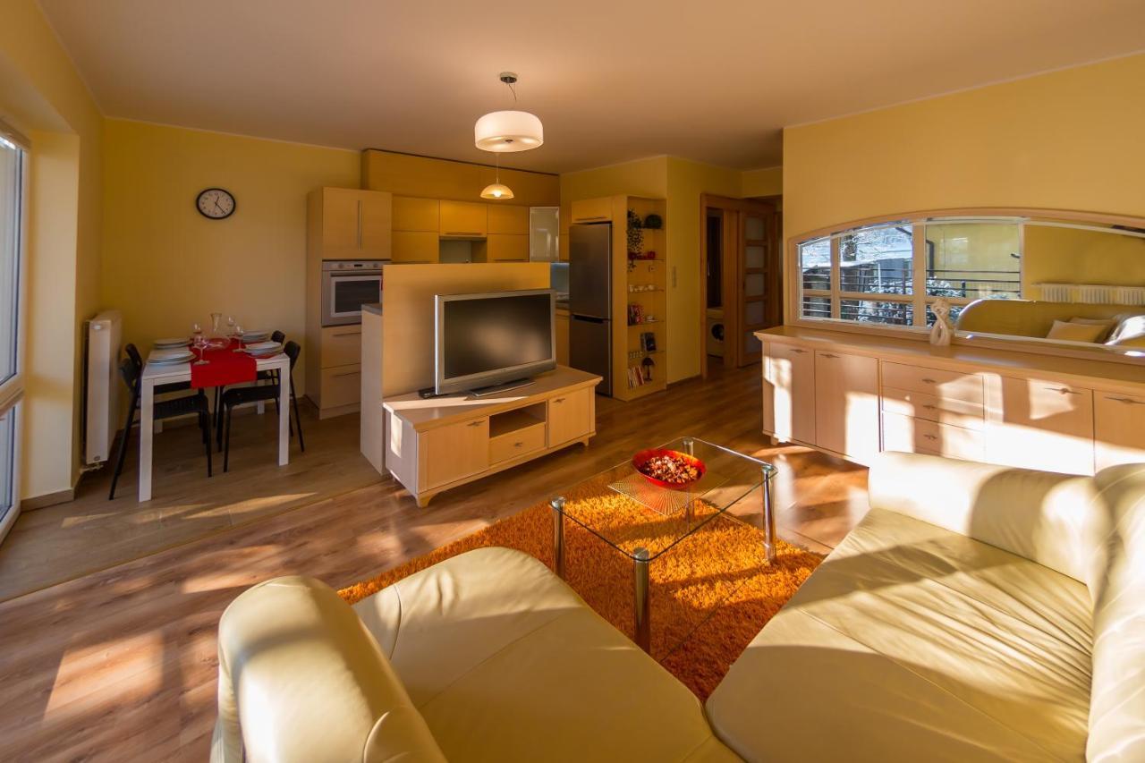Komfortowy Apartament W Centrum Ustronia מראה חיצוני תמונה